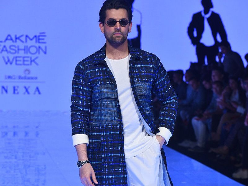 Neil_Nitin_Mukesh_graced_the_front_row_for_Kunal_Anil_Tanna_on_Day_5_of_Lakme_Fashion_Week_SS_20