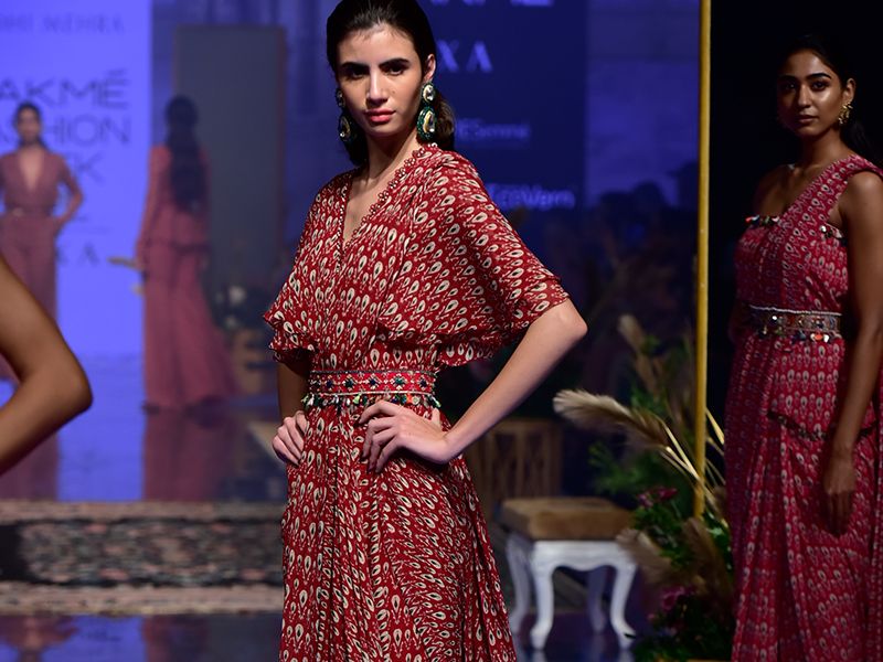 Ridhi Mehra LFW AW'19 An Ode to Heirlooms- 6