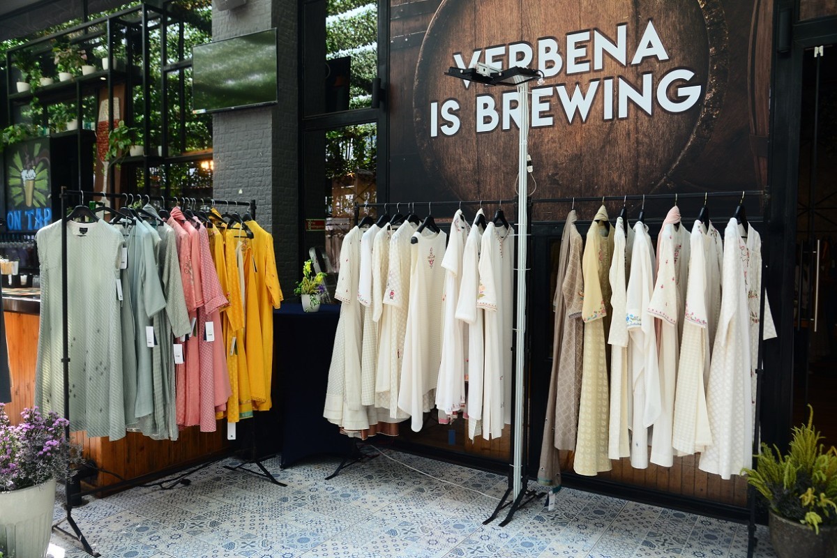 Anju_Modi_Spring_Summer_19_Collection_-_Anju_Modi_X_Tyaani_by_Karan_Johar_5_