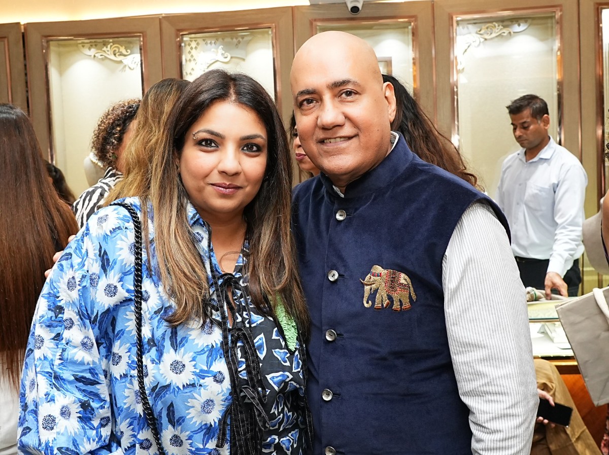 Payal_Singhal_Mr_Ishu_Datwani