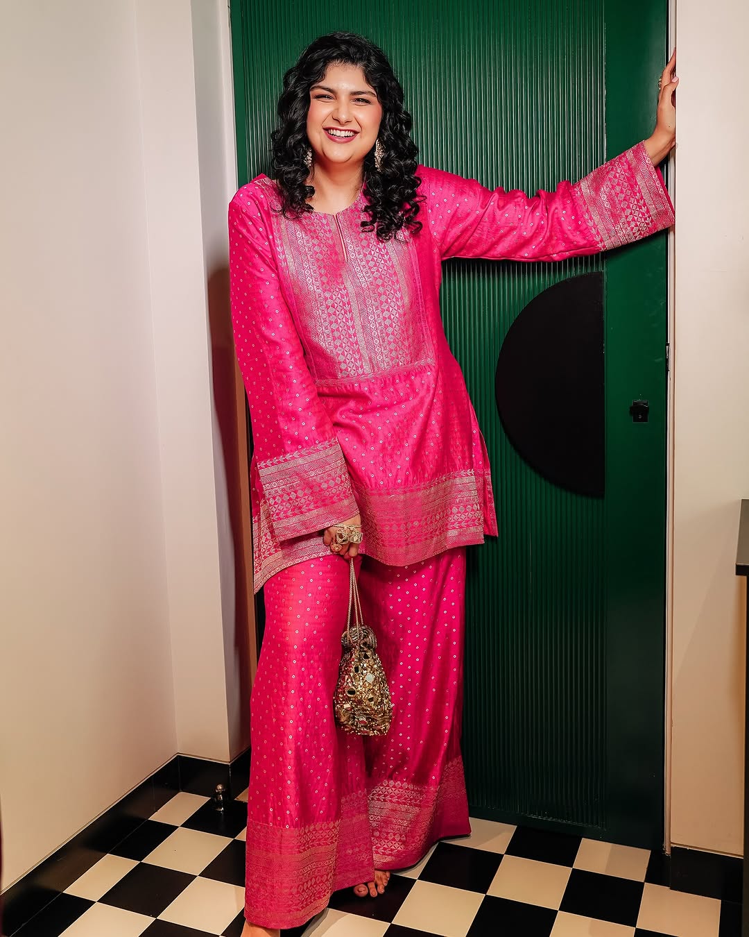 Anshula_Kapoor_x_Sobariko_x_Joolry_by_Karishma_Mehra.