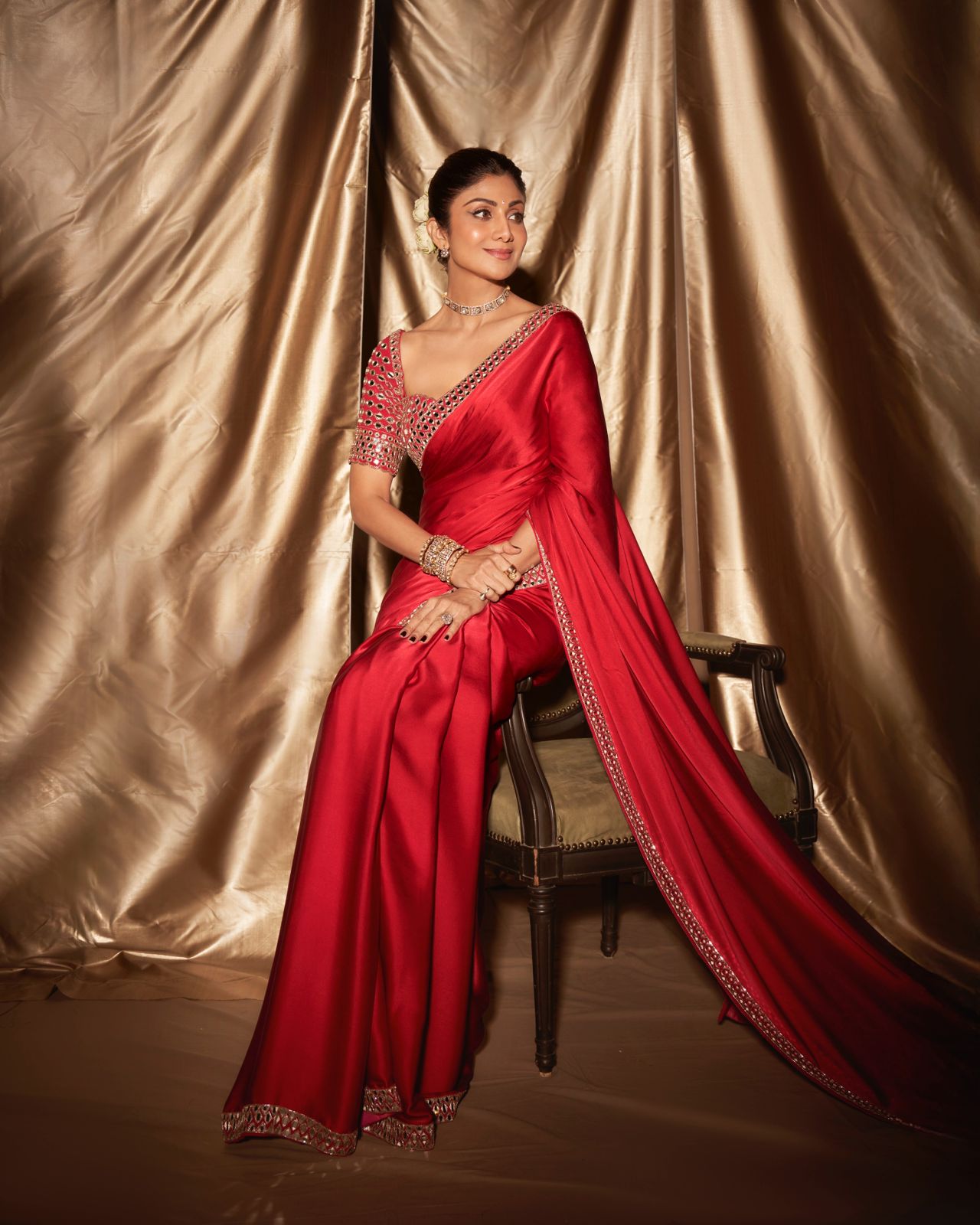 SHILPA_SHETTY_IN_VVANI_VATS