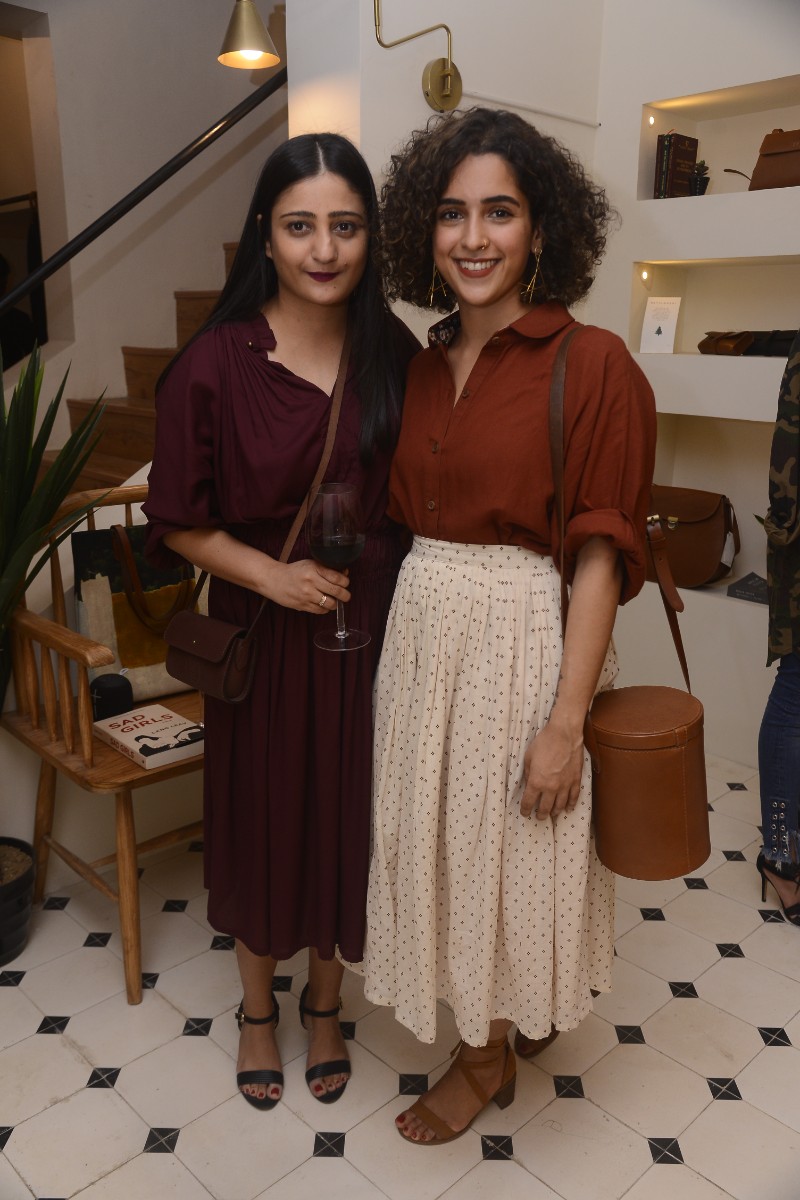 Hello X joolry Pragati