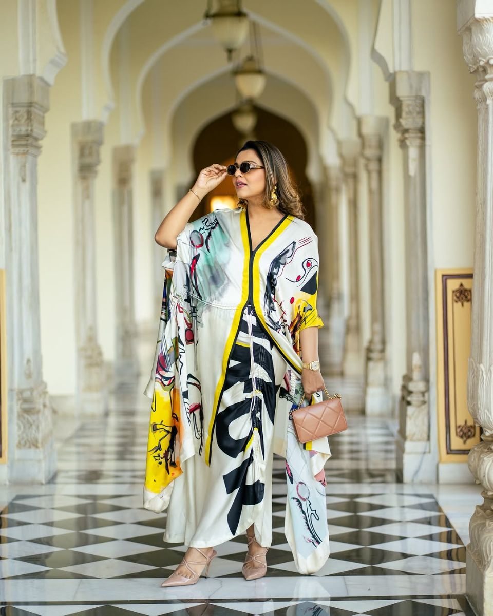 Tina Kakkad X Eurumme