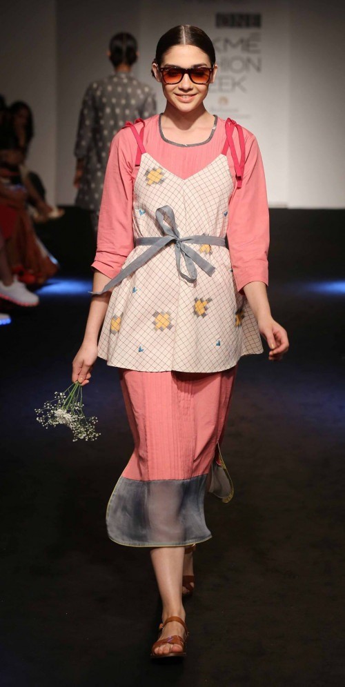 The_Meraki_Project_-_Lakme_Fashion_Week_2016_13