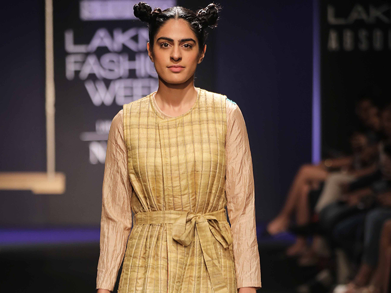 The Meraki Project LFW SS'17- 1